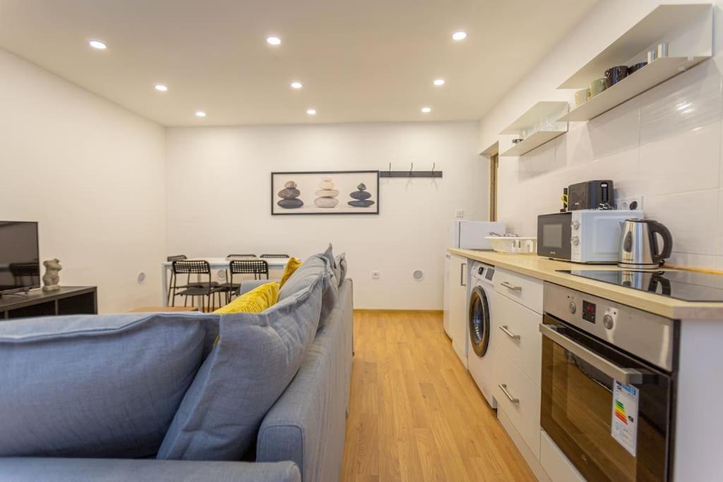 בודפשט 2 Bedroom Flat In The Dob Street, Venus מראה חיצוני תמונה